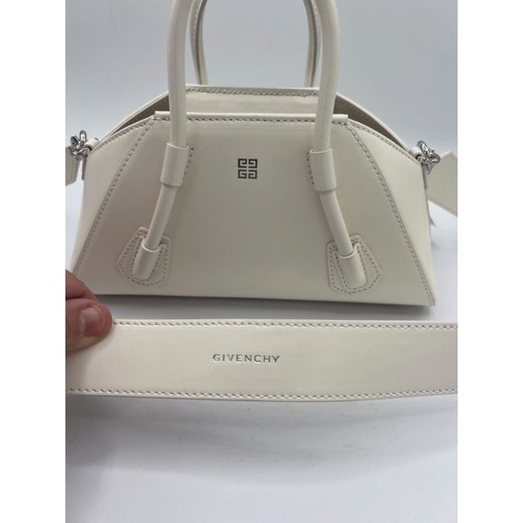 Givenchy Mini Antigona Stretch Bag In Box Leather - Picture 2 of 12